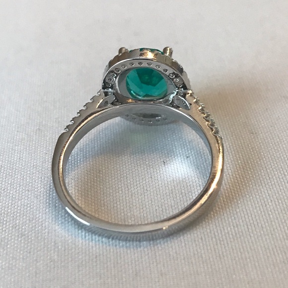 OVAL SILVER WOMEN’S RING - Picture 5 of 6